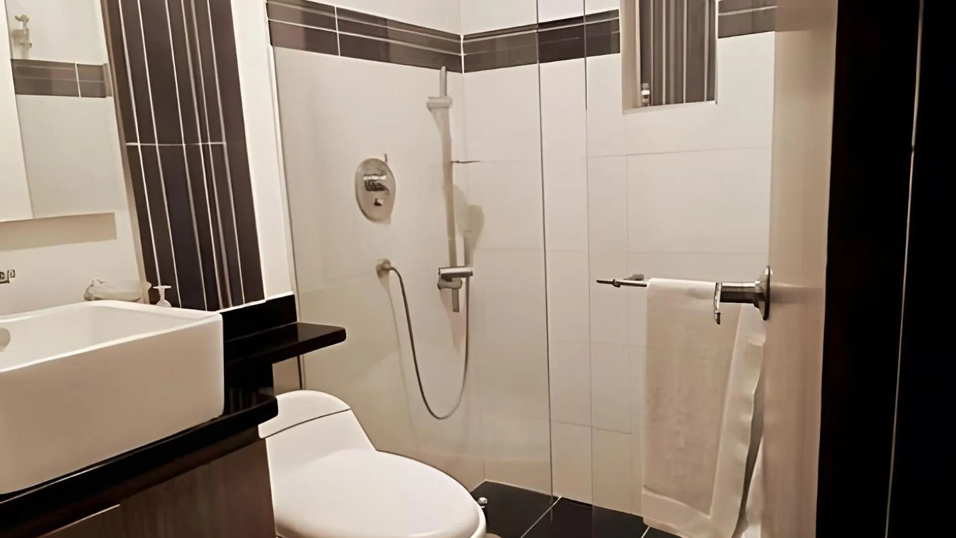 公寓 501 Moderno Aparta-Suite En Versalles Tipo Loft - Cali Tower Suites & Lofts 哥伦比亚